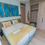 Appartement Bj81 *