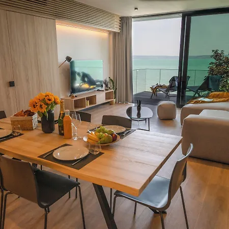 Apartmán Bj81 *